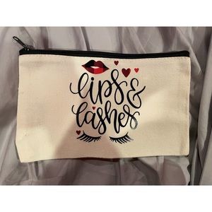 Lips & lashes makeup bag